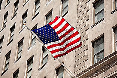 收集与制造的冒险：《迷石地牢》现已Steam开启抢鲜体验